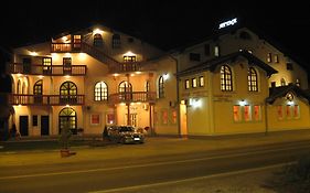 Villa Atina