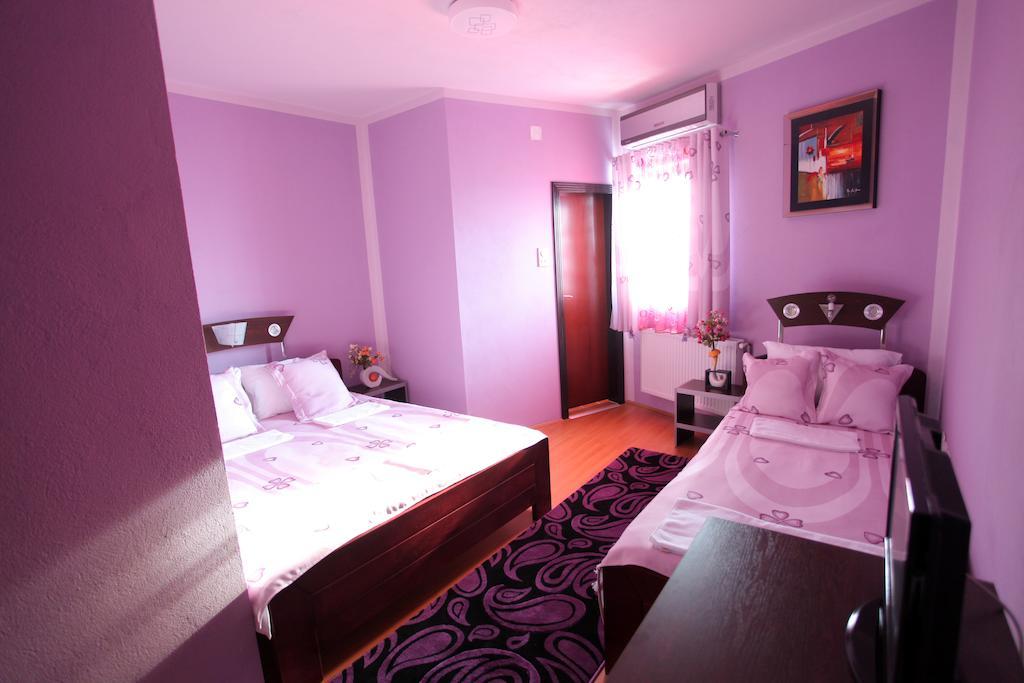 Villa Atina Stara Pazova Room photo