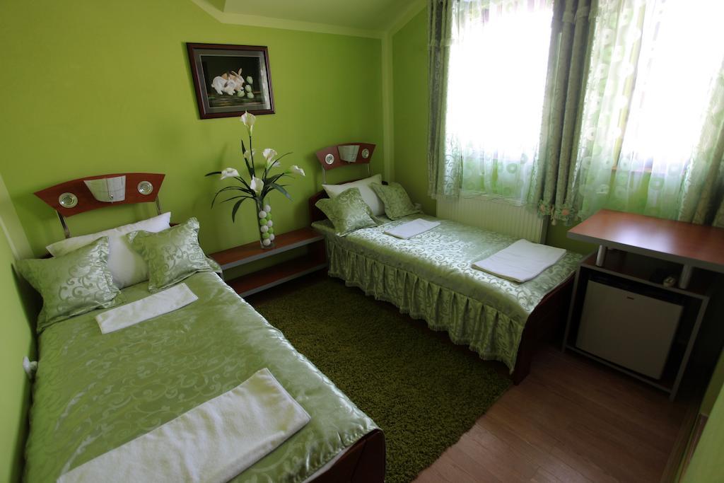 Villa Atina Stara Pazova Room photo