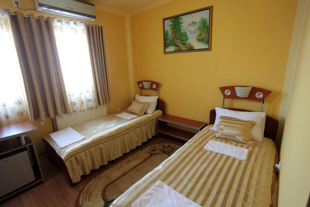 Villa Atina Stara Pazova Room photo